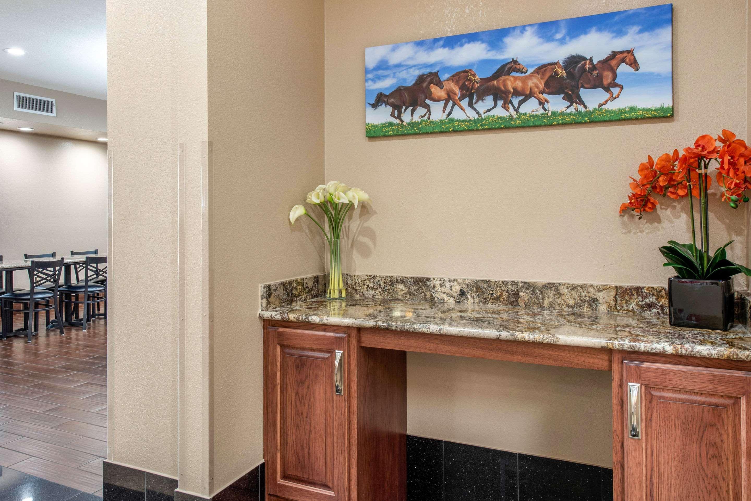 Econo Lodge Shelbyville Eksteriør bilde
